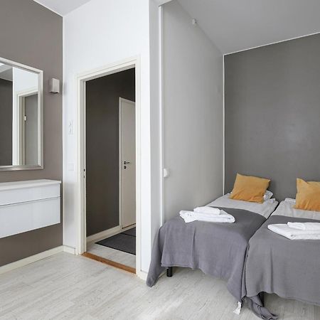 Kotimaailma Apartments Kamppi - Studio For 2 Helsinki Exterior foto